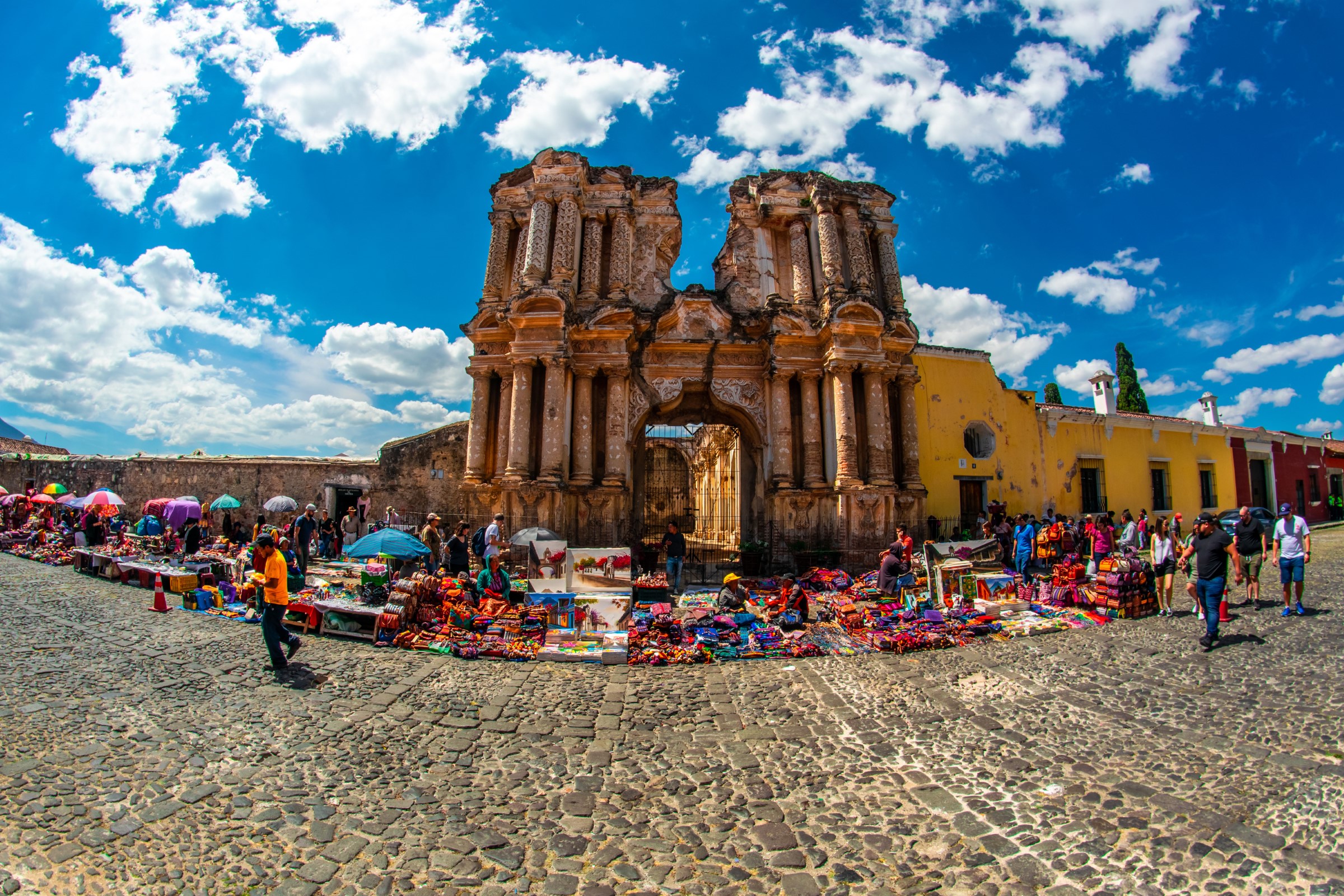 El sector más afectado por la restricción de visitantes es el turístico. (Foto Prensa Libre: cortesía Inguat)