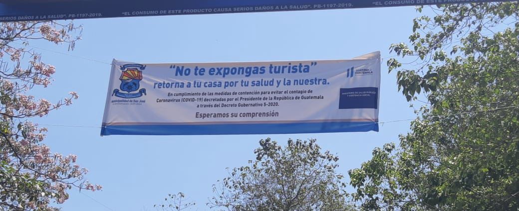 Guatemaltecos atendieron el llamado para no salir de casa y comerciantes piden no visitar lugares turísticos. 