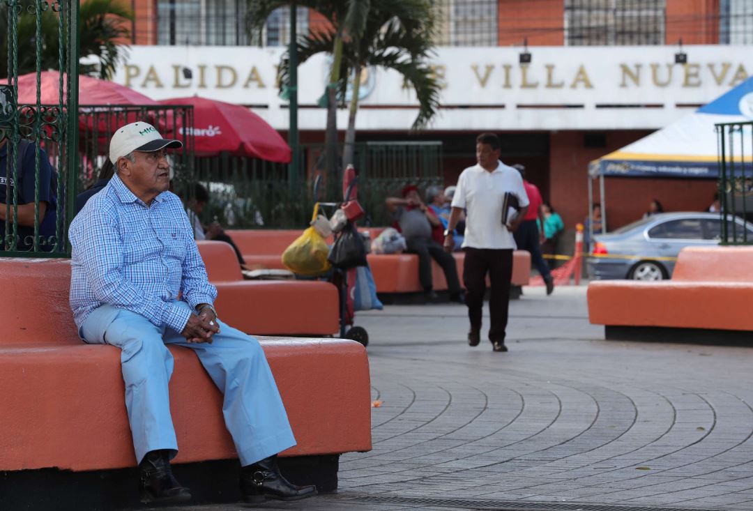 El alcalde Javier Gramajo llamó a la población a atender las recomendaciones sanitarias. (Foto Prensa Libre: Hemeroteca PL)