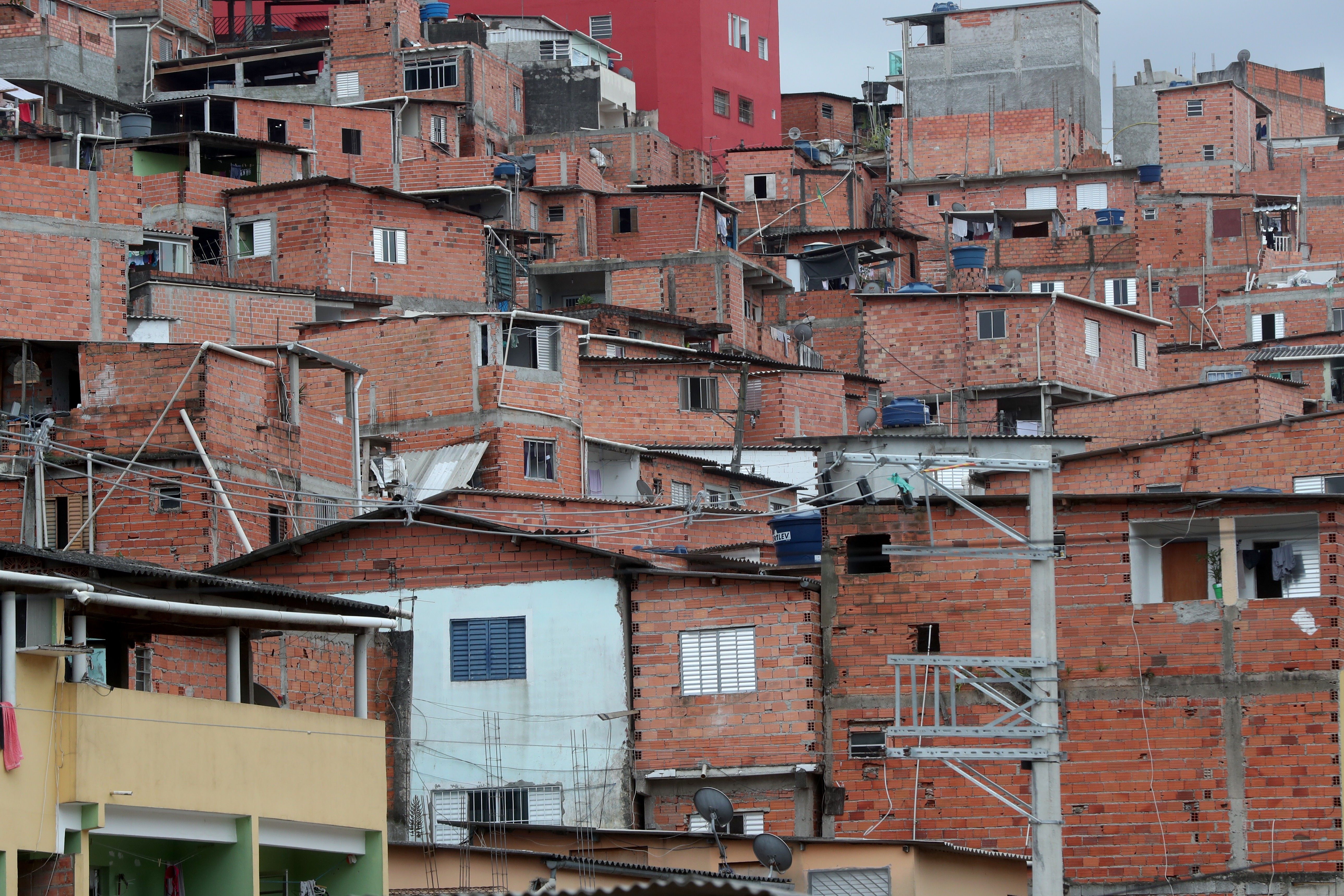 Vista general de la favela de Paraisopolis, Sao Paulo, Brasil. (Foto Prensa Libre: EFE)