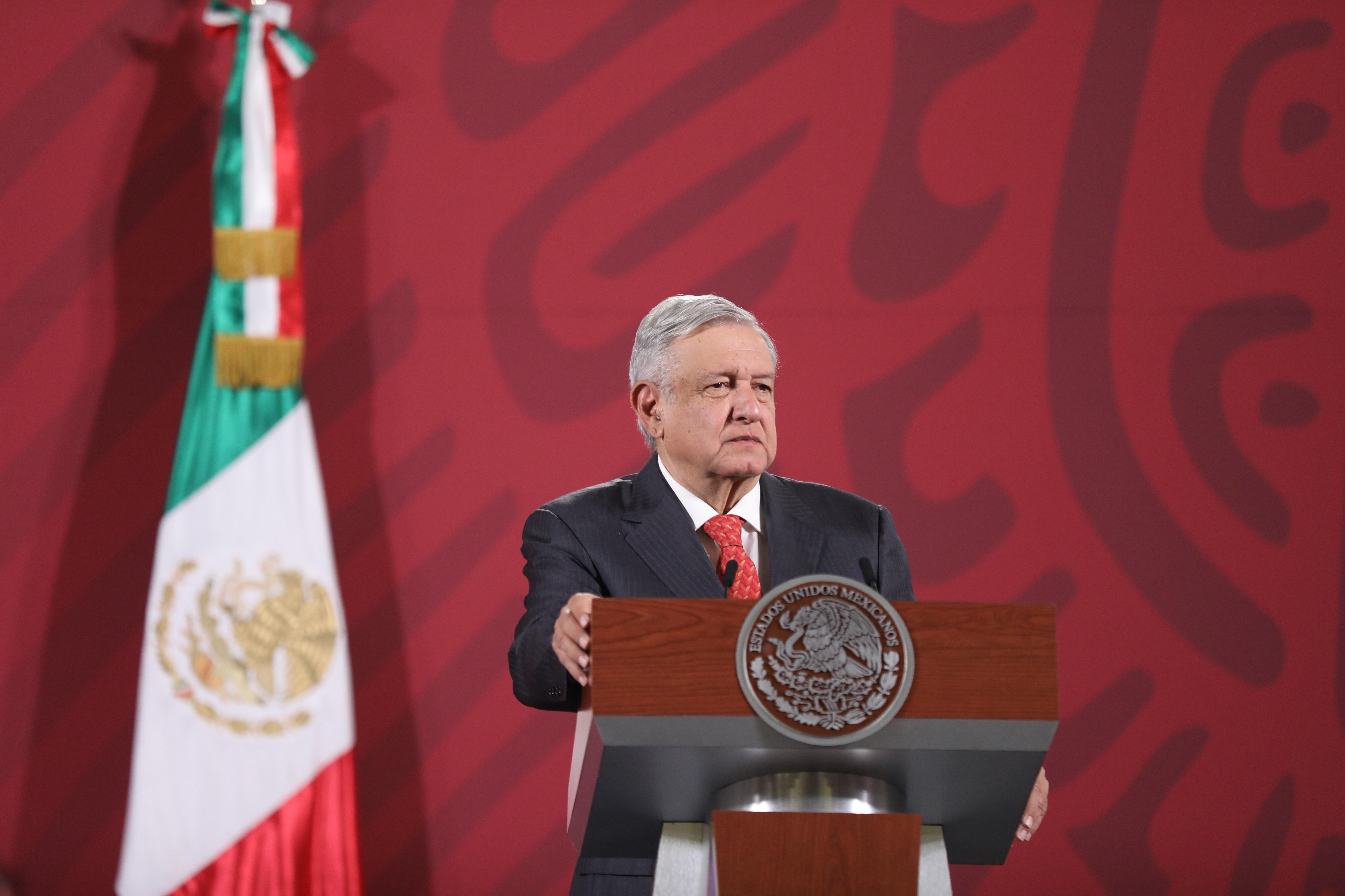 El presidente mexicano, Manuel López Obrador, anunció el tratado comercial de México, Estados Unidos y Canadá (T-MEC) que vendrá a beneficiar la economía del país. (Foto Prensa Libre: EFE)