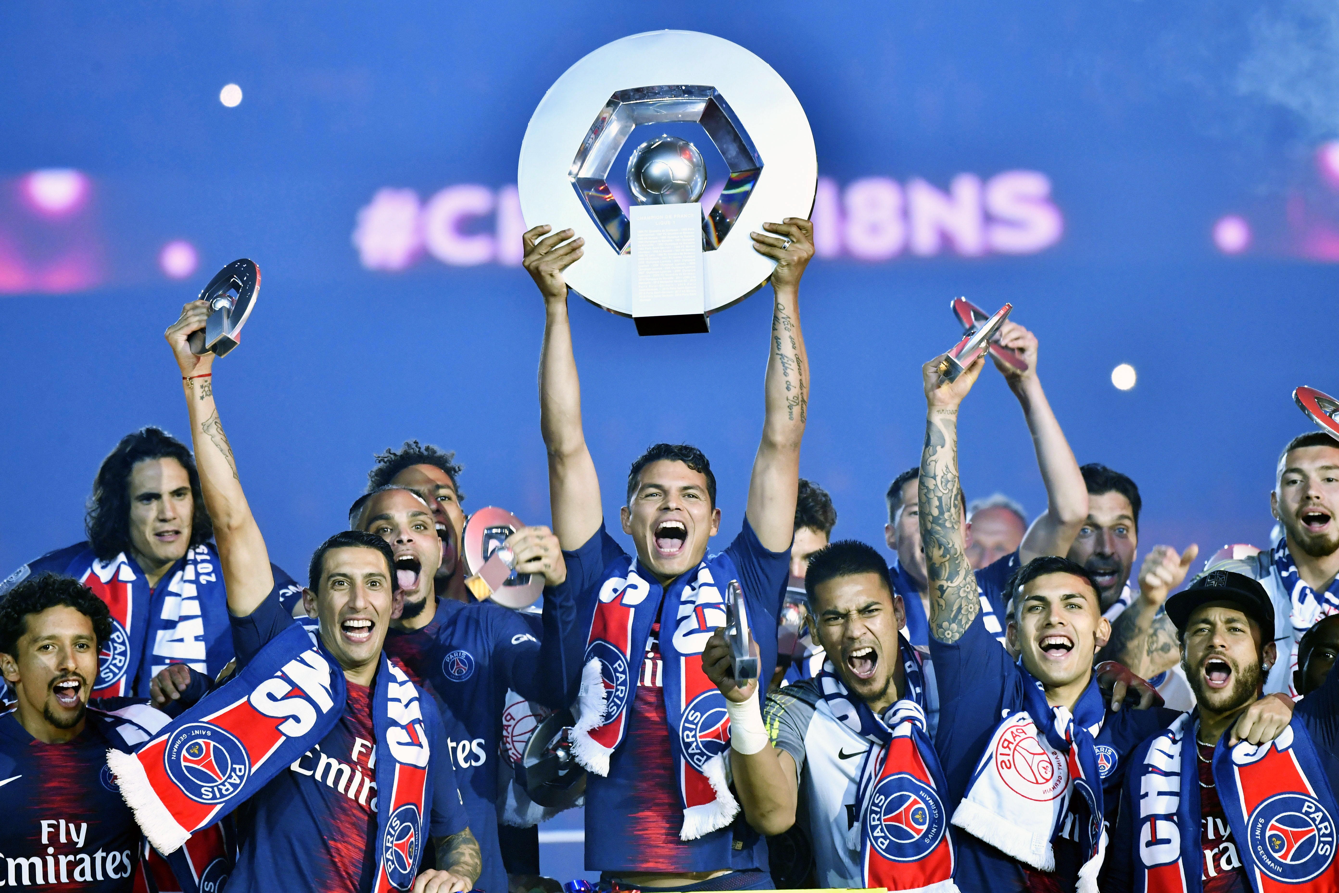 Paris (France).- (FILE) - Paris Saint Germain players celebrate with the league winner trophy during a ceremony after the French Ligue 1 soccer match between Paris Saint-Germain (PSG) and Dijon FCO at the Parc des Princes stadium in Paris, France, 18 May 2019 (re-issued on 28 April 2020). The 2019-20 Ligue 1 and Ligue 2 seasons have been cancelled after the French Prime Minister Edouard Philippe announced that no sporting events will be allowed to take place until September with or without spectators. (Francia) EFE/EPA/Julien de Rosa *** Local Caption *** 55205070