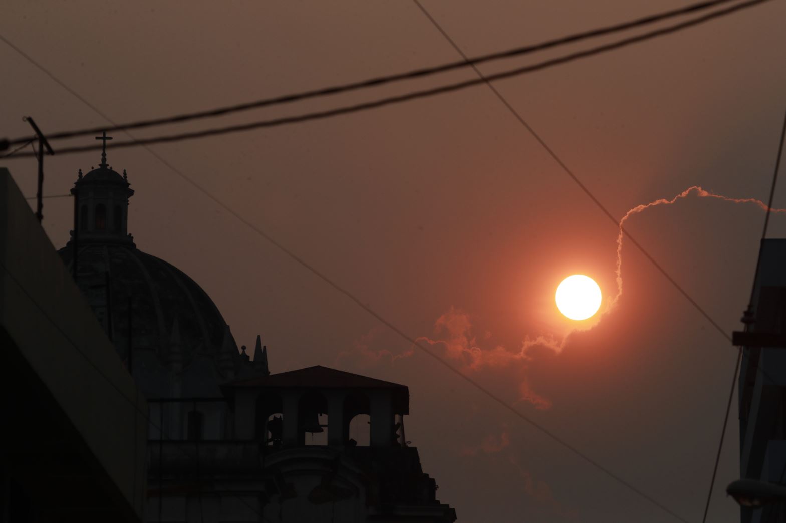 Selección de imágenes del día. Atardecer de abril. 