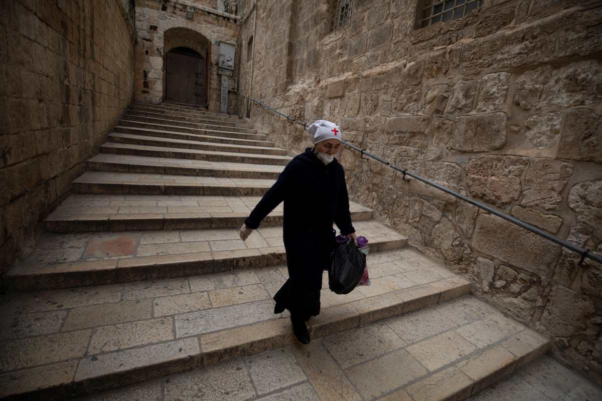 Coronavirus: No ha habido milagro en Jerusalén, el Santo Sepulcro permanece cerrado por Pascua