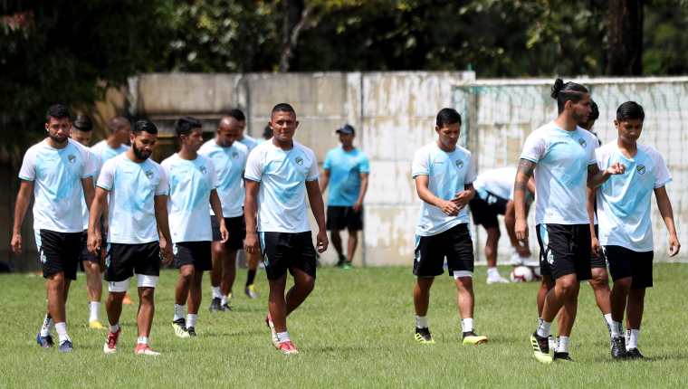 Si el Ministerio de Salud da el aval, los jugadores podrían volver a los entrenamientos. (Foto Prensa Libre: Hemeroteca PL)