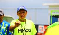 Wálter Claverí, técnico de Mixco, tenía como objetivo en este torneo la permanencia de su equipo en la Liga Nacional. (Foto Prensa Libre: Hemeroteca PL)