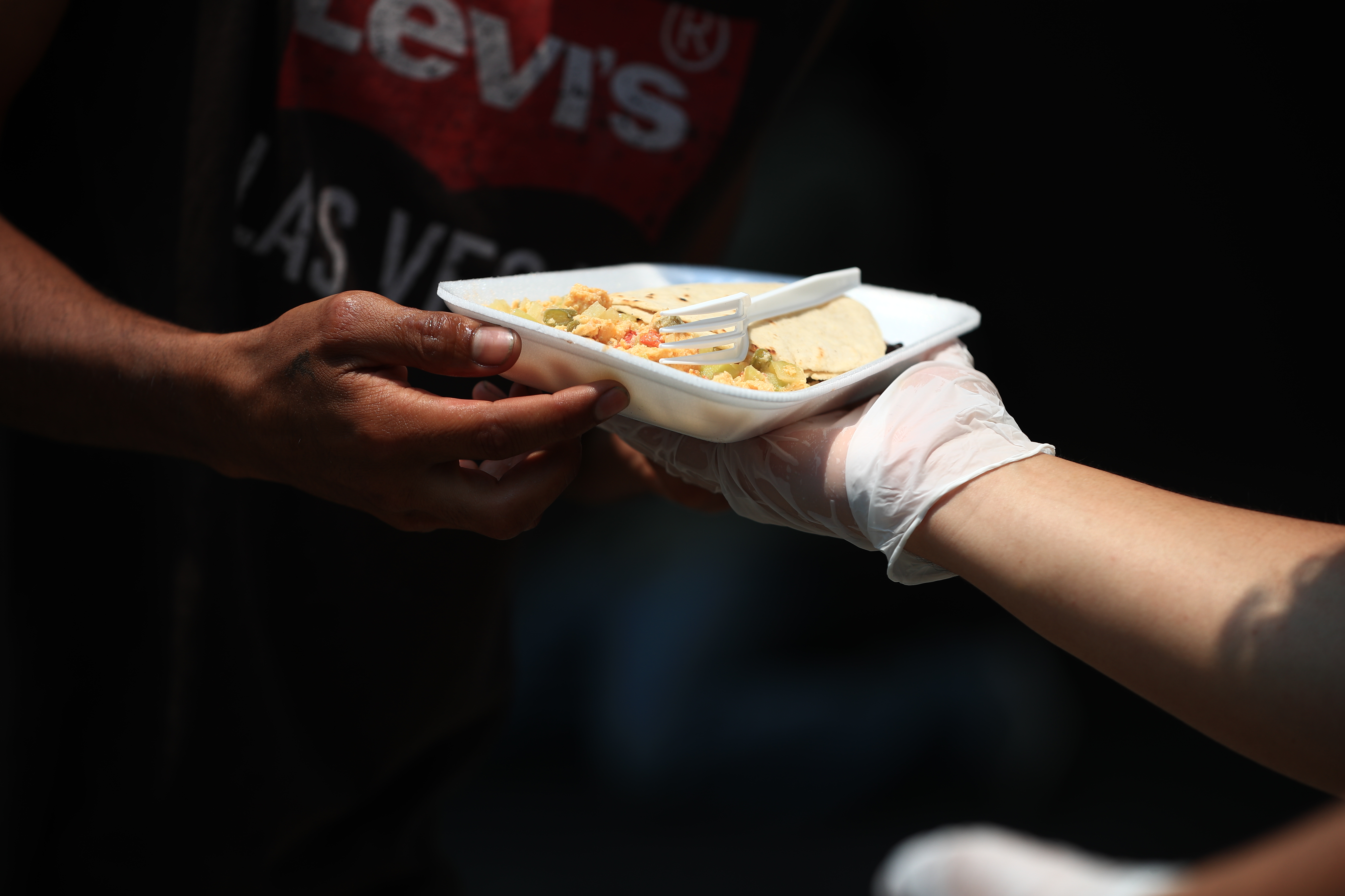 En estos días difíciles, las buenas acciones se han visto reflejadas por la población guatemalteca. Foto Prensa Libre/ Carlos Hernández