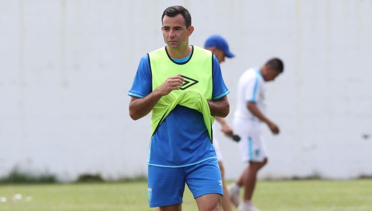Marco Pablo Pappa espera volver a jugar pronto y olvidar esos seis meses fuera de una cancha. (Foto Prensa Libre: Hemeroteca PL)