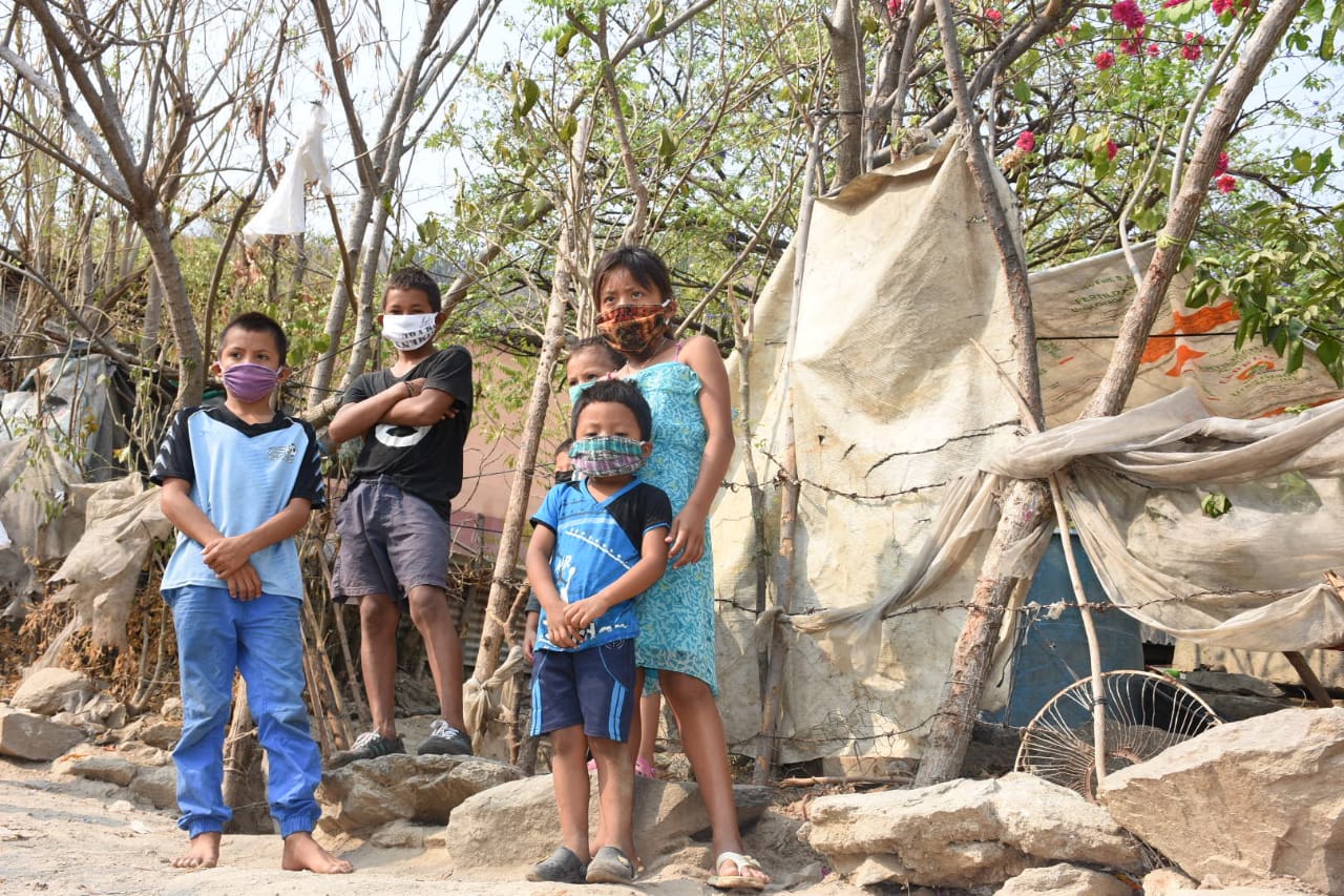 Vecinos del caserío El Canal, Aldea La Fragua, Zacapa, solicitan ayuda, porque ya no tienen alimentos a causa de la crisis por el coronavirus. (Foto Prensa Libre: Wilder López)