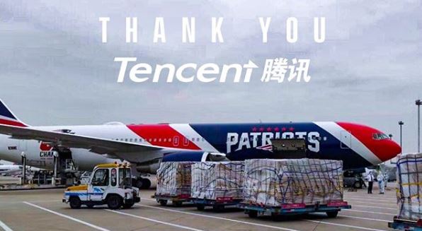 El avión de los Patriotas transportó máscaras desde China. (Foto Prensa Libre: Instagram @patriots)