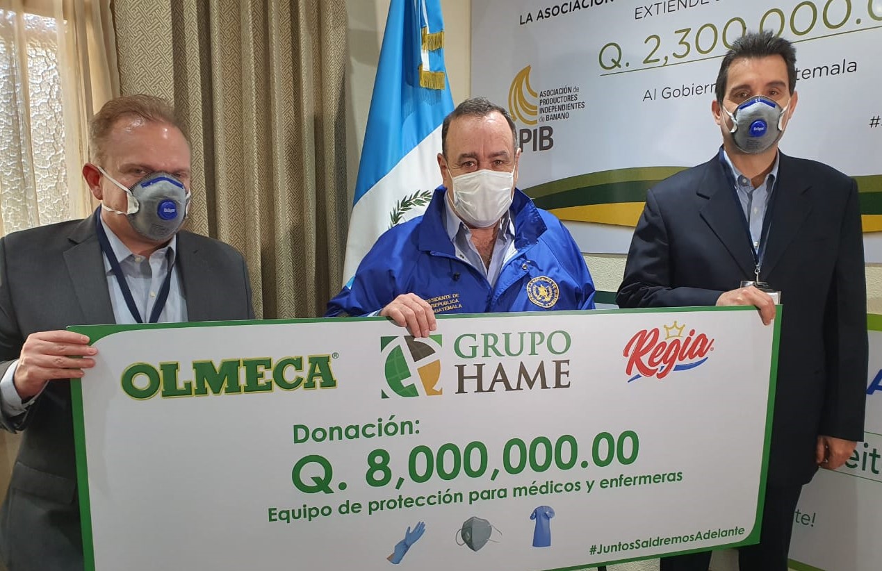 Grupo Hame apoya la lucha contra el coronavirus con el aporte de mascarillas, guates y batas desechables. Foto Prensa Libre: Cortesía
