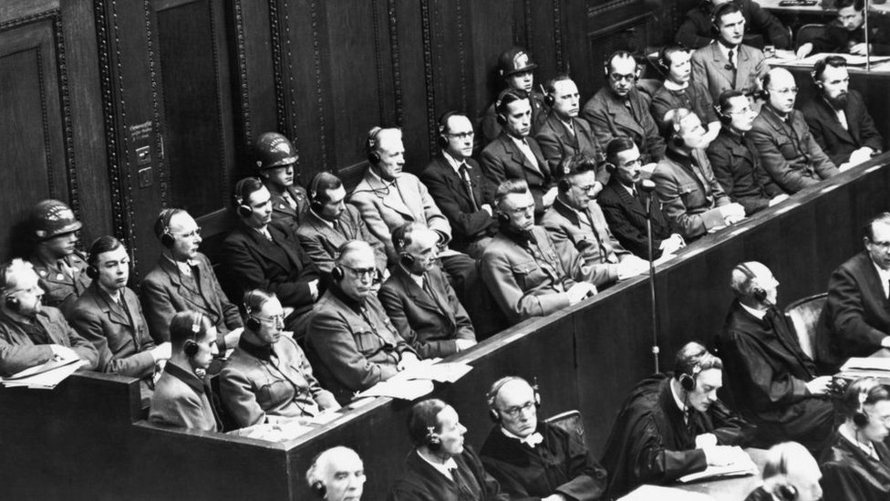 El tribunal internacional juzgó a tres oficiales y 20 médicos del régimen nazi acusados de crímenes contra la humanidad. Foto:Getty Images
