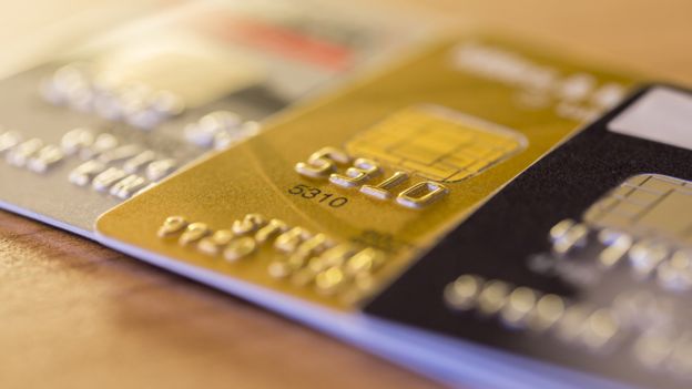 A pesar de usar datos de tarjetas de crédito de terceros Fumarola siempre compró los pasajes utilizando su nombre verdadero. (Foto Prensa Libre: BBC Mundo/Thinkstock)