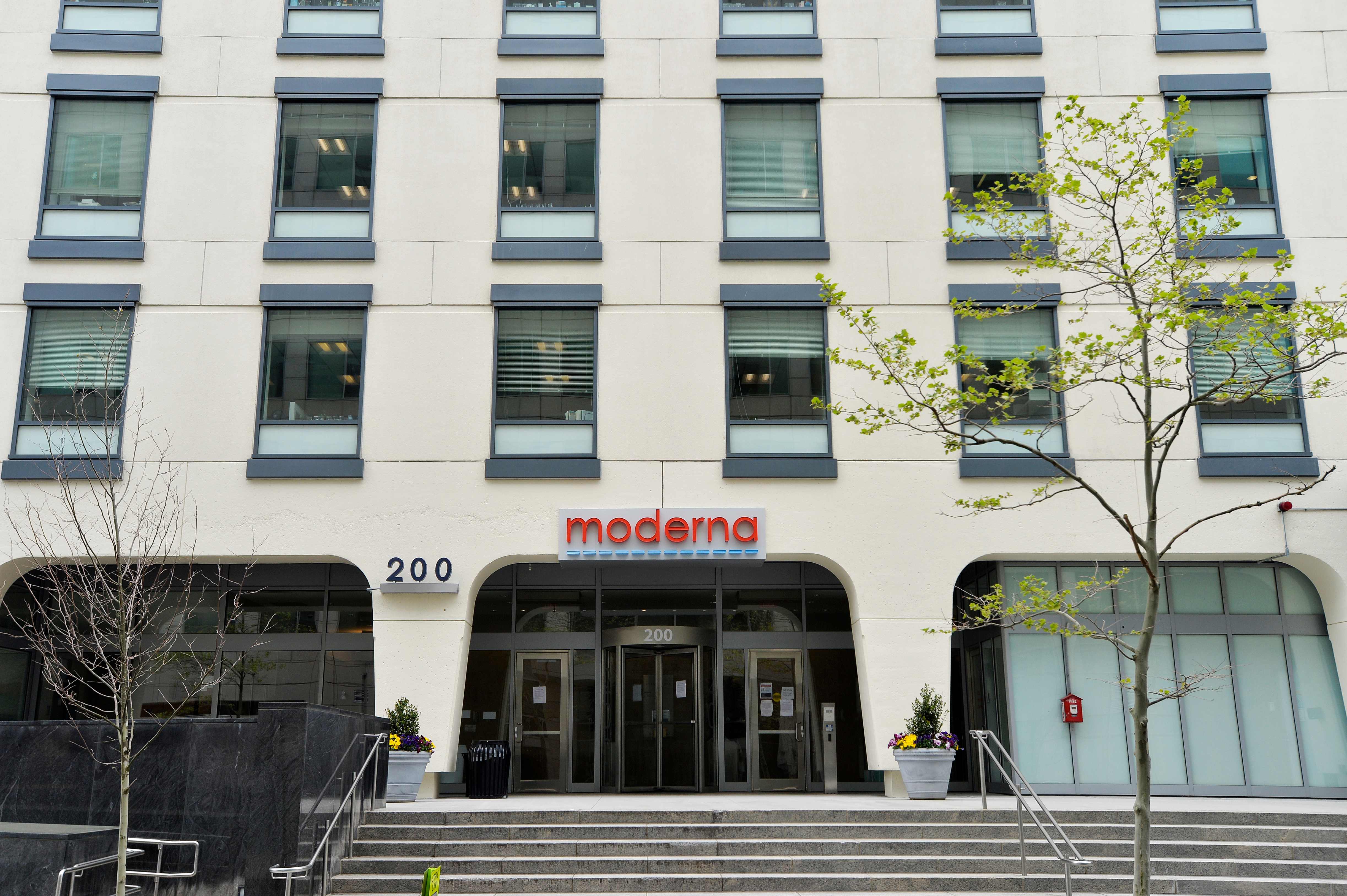 Sede del laboratorio de Moderna en Cambridge, Massachusetts. (Foto Prensa Libre: AFP)