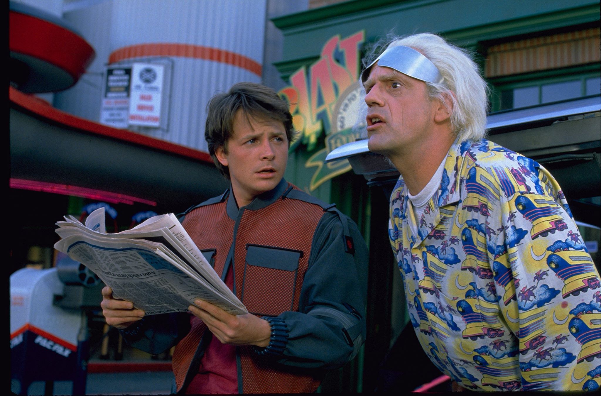 Los protagonistas de la cinta Michael J. Fox y Christopher Lloyd conversarán cada uno desde sus casas. (Foto Prensa Libre: FB Back to the Future Trilogy)
