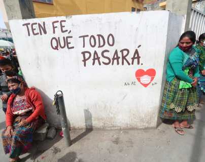 Coronavirus: jóvenes de Xela pintan murales con mensajes de esperanza ante la crisis por la pandemia