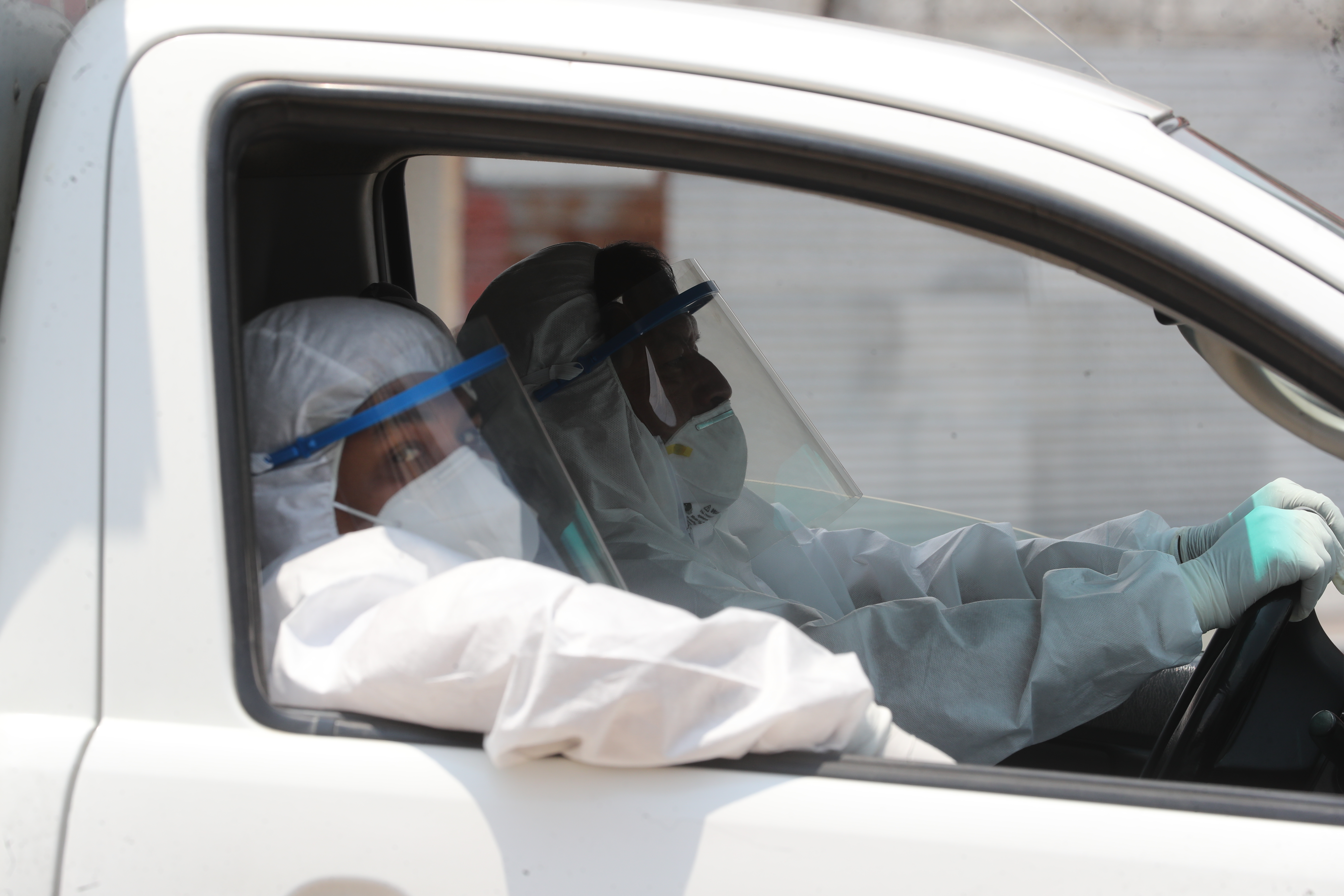El Ministerio de Salud sigue sin adjudicar compras de equipo de protección para el personal médico. (Foto Prensa Libre: Hemeroteca PL)