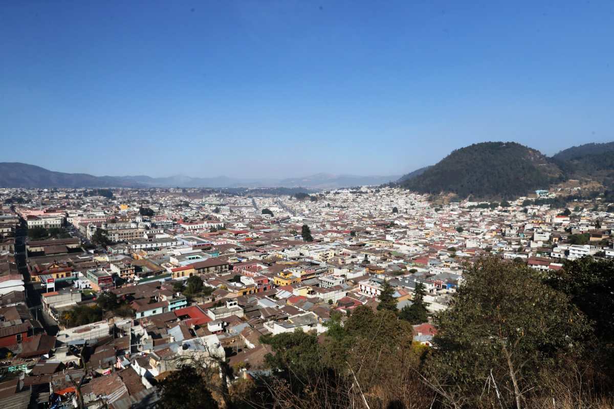 Este es el crecimiento que ha tenido la ciudad de Xelajú. (Foto Prensa Libre: Mynor Toc) 