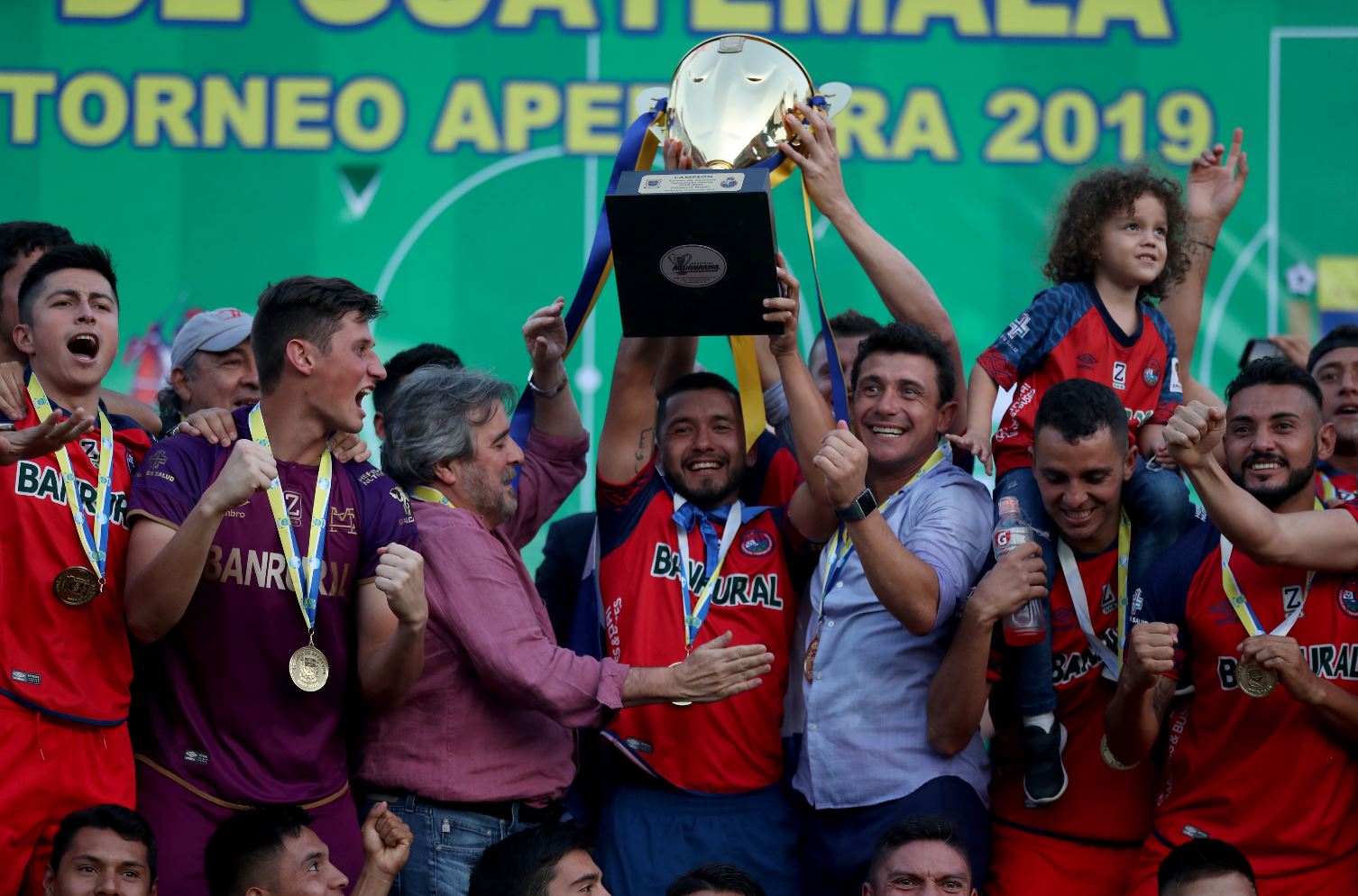 Los escarlatas podrán defender la corona hasta diciembre, cuando finalice el torneo Apertura 2020. (Foto Prensa Libre: Carlos Vicente)
