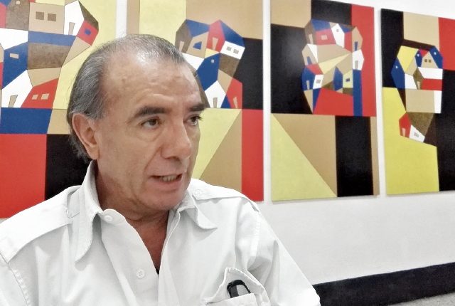 El artista Rudy Cotton estuvo a cargo de la dirección del Museo de Arte Moderno "Carlos Mérida" por 3 años. (Foto Prensa Libre: Hemeroteca PL).