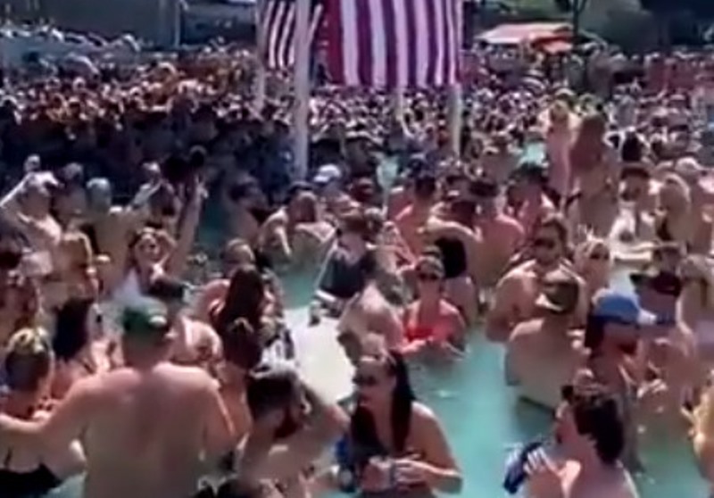 El vídeo que ha circulado desde este fin de semana corresponde a un balneario en la playa Osage de Missouri.