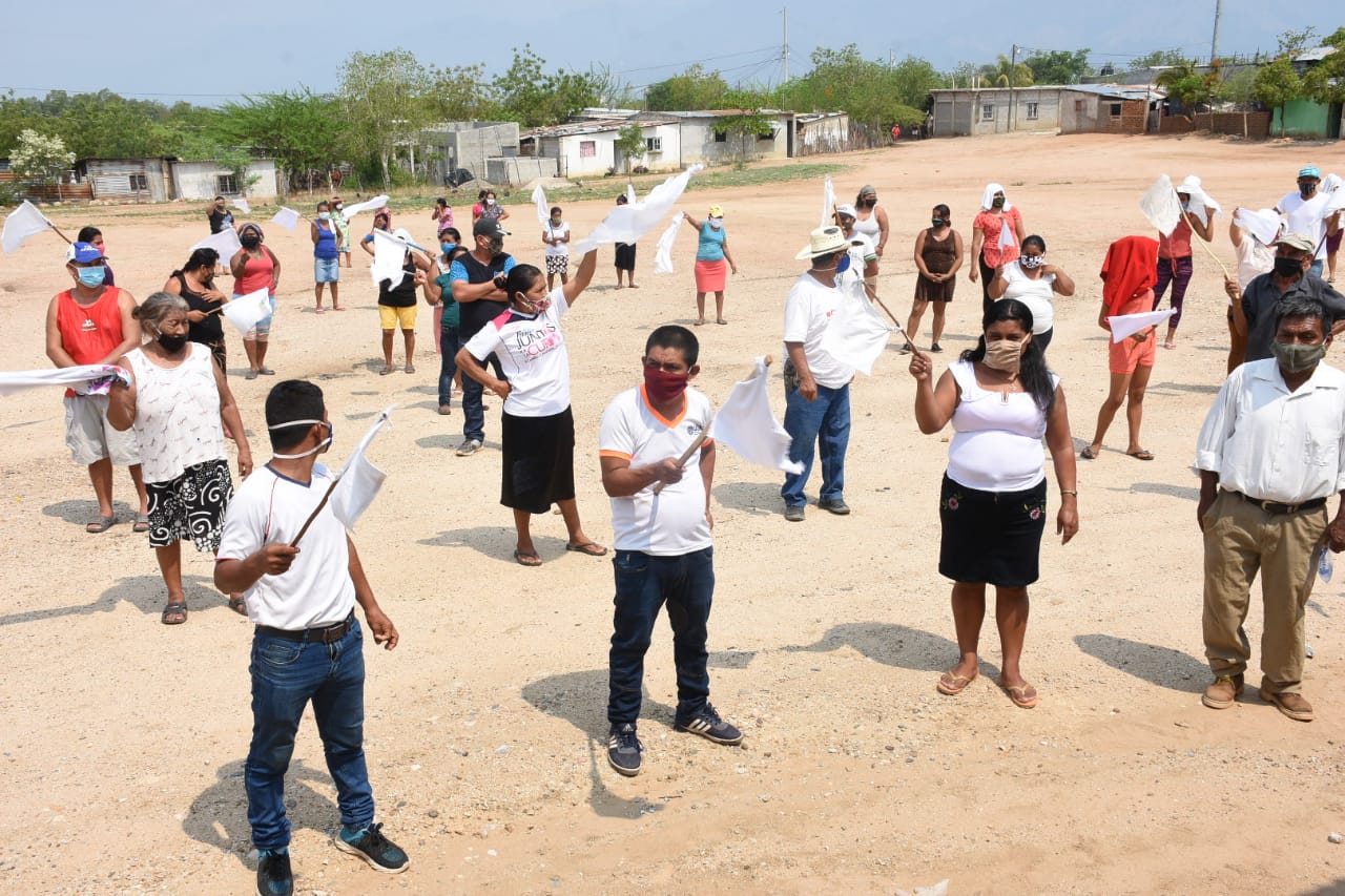 mil 500 personas de la aldea Pueblo Modelo en Zacapa, claman por ayuda del Gobierno. (Foto Prensa Libre: Wilder López) 