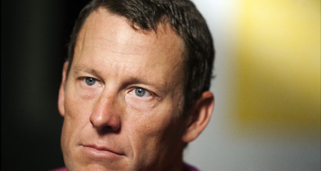 Lance Armstrong reveló que comenzó a doparse a los 21 años. (Foto Prensa Libre: Hemeroteca PL)