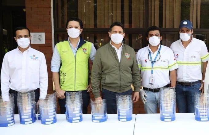 Cbc por medio de su movimiento Guatemorfosis sigue contribuyendo a la lucha contra el covid-19 en el país. (Foto Prensa Libre: cortesía)