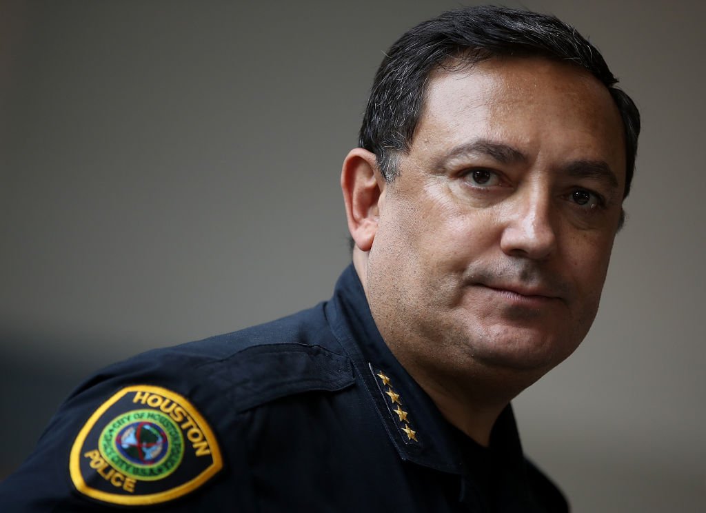 Art Acevedo ha sido jefe del Departamento de Policía de Houston desde 2016. (Foto Prensa Libre: Getty Images)