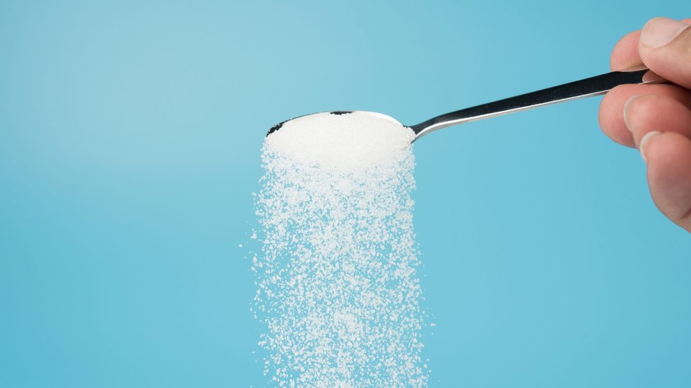Los azúcares refinados aumentan los niveles de glucosa en nuestro torrente sanguíneo. GETTY