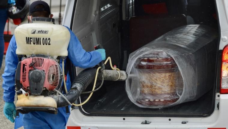 Coronavirus ha dejado en el mundo más de 400 mil muertes. (Foto Prensa Libre: EFE)