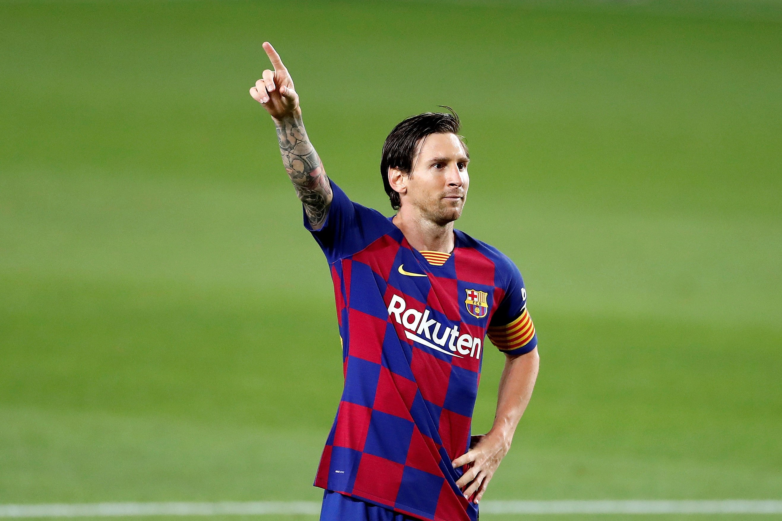 El delantero argentino del FC Barcelona, Leo Messi, celebra el segundo gol del equipo blaugrana durante el encuentro correspondiente a la jornada 29. (Foto Prensa Libre: EFE)
