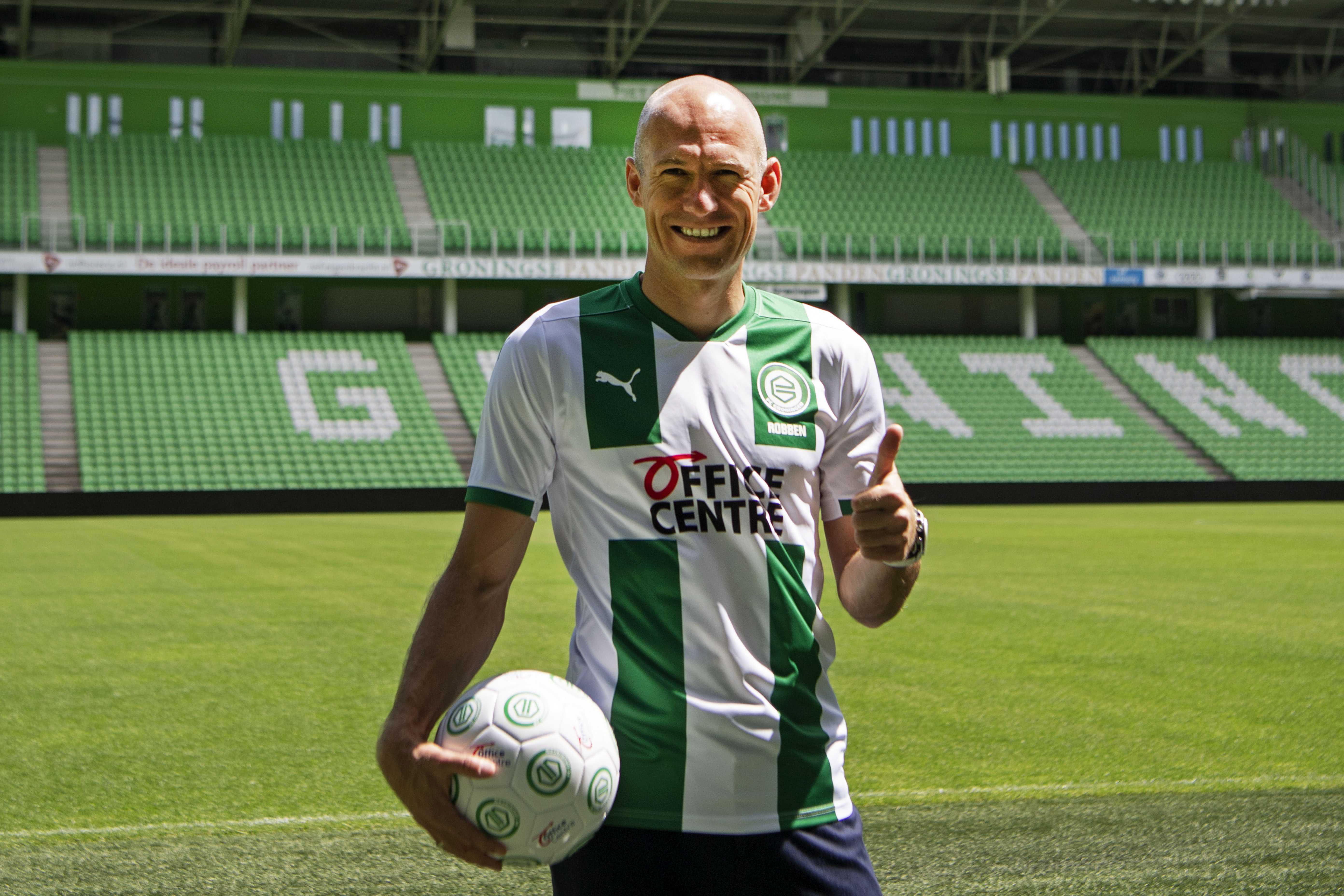 Arjen Robben comienza una nueva aventura en el futbol ahora con el equipo FC Groningen. (Foto Prensa Libre: EFE).