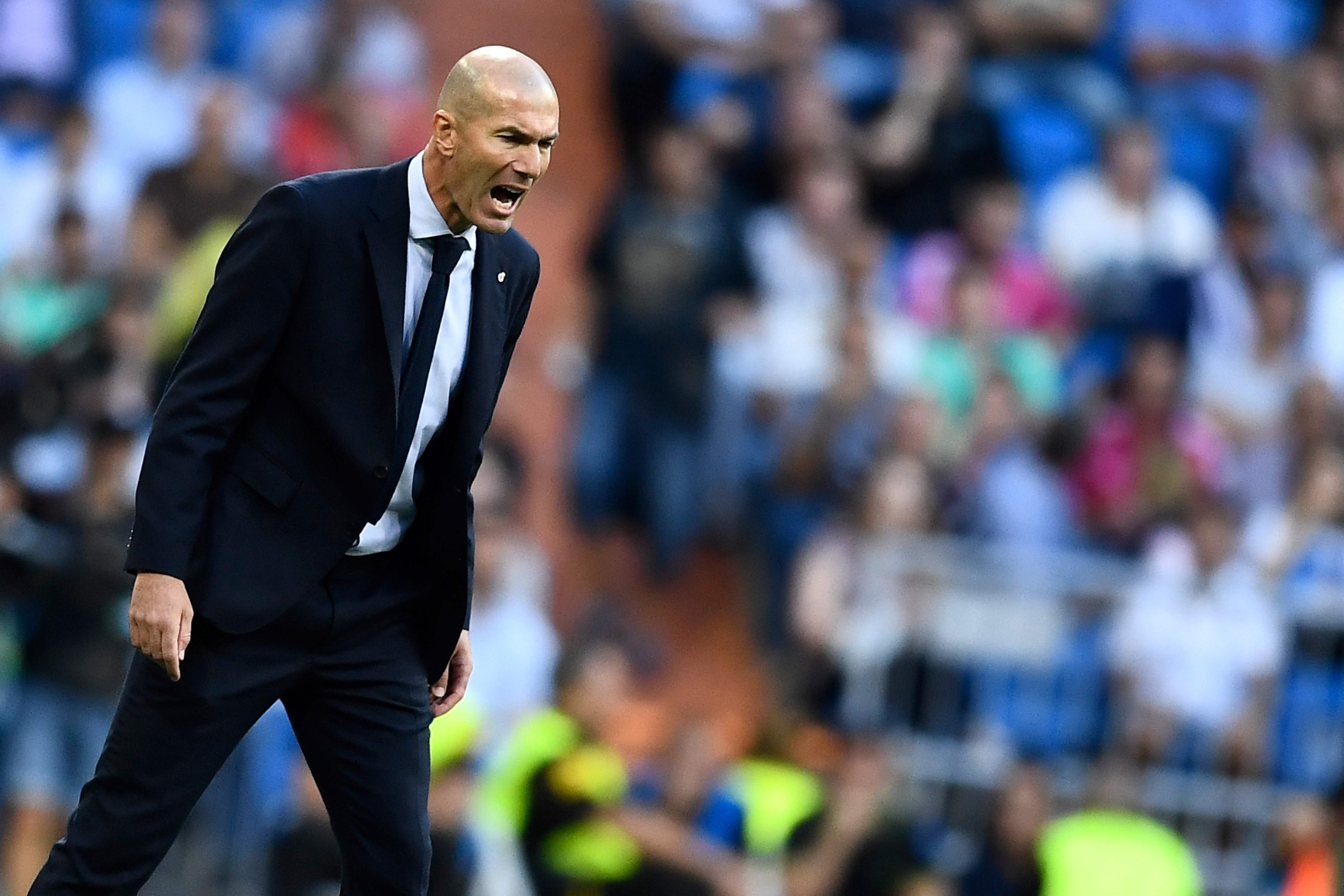 El entrenador del Real Madrid, Zinedine Zidane, es uno de los entrenadores  más carismáticos. (Foto Prensa Libre: AFP)