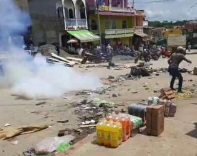 Disturbios en Ixcán por desalojo de vendedores que afirman que sus ventas han disminuido