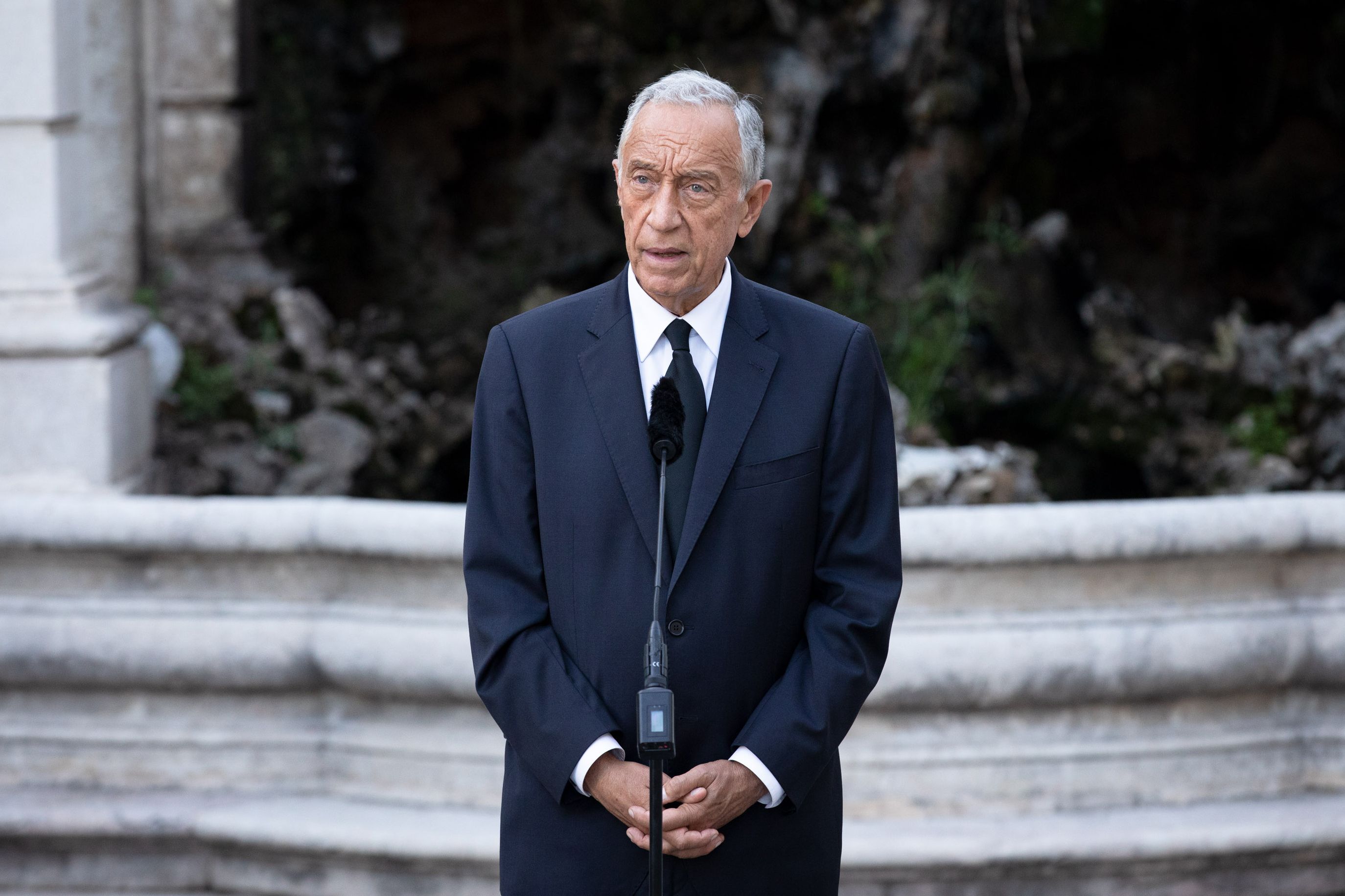 El presidente de Portugal, Marcelo Rebelo de Sousa será quien decida si habrá público en la fase final de la Champions en Lisboa. Foto Prensa Libre: AFP