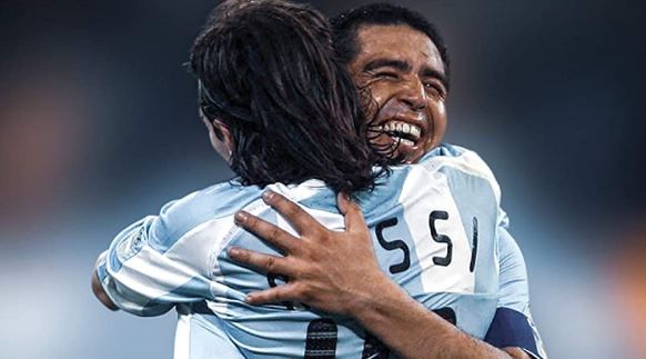 Los cumpleañeros: Así se asociaban Lionel Messi y Juan Román Riquelme en la cancha