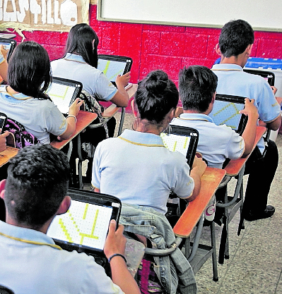 Los colegios darán una semana de vacaciones a estudiantes y maestros. (Foto Prensa Libre: Hemeroteca PL)