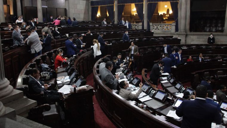 Los diputados no se han reunido para elegir a los magistrados de la CSJ y Apelaciones. (Foto Prensa Libre: Hemeroteca PL)