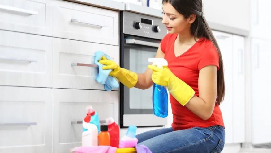 Más cloro y menos desodorantes: Los curiosos cambios en el consumo de los hogares en abril