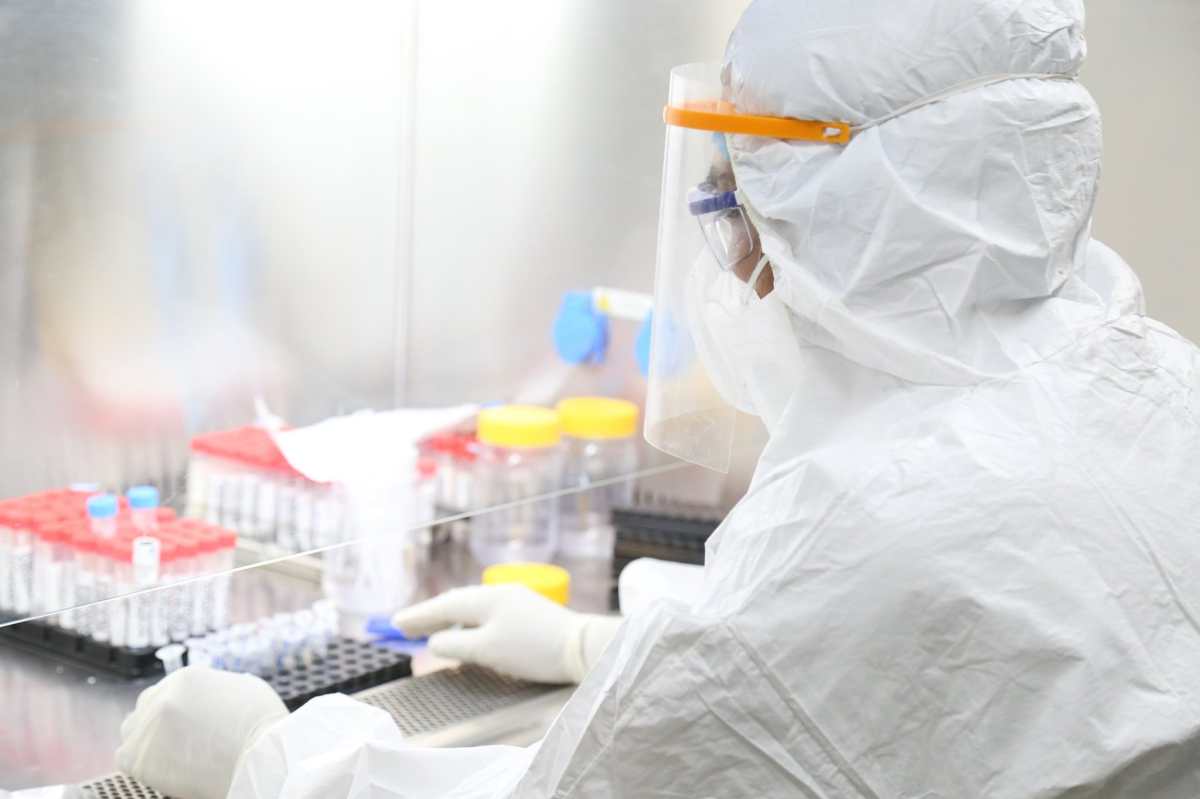 Coronavirus: estos son los laboratorios en Xela que podrán detectar covid-19, según Salud