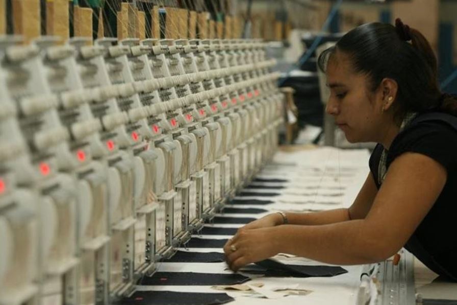 La industria espera que se den las condiciones para abrir la economía. (Foto Prensa Libre: Hemeroteca)