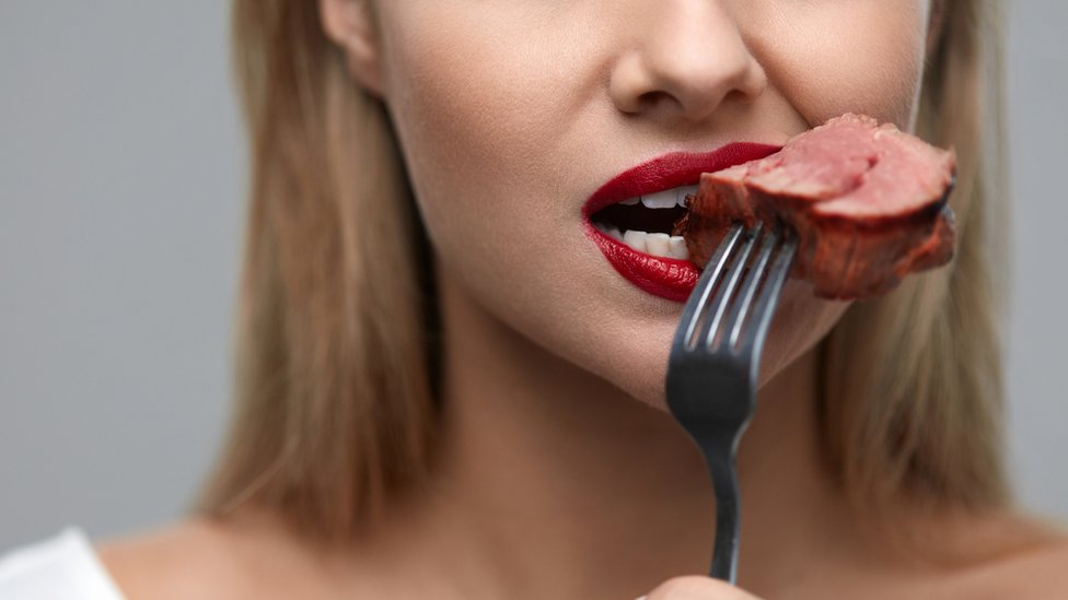 Consumo de carne: ¿es natural que los humanos la incluyamos en nuestra dieta?