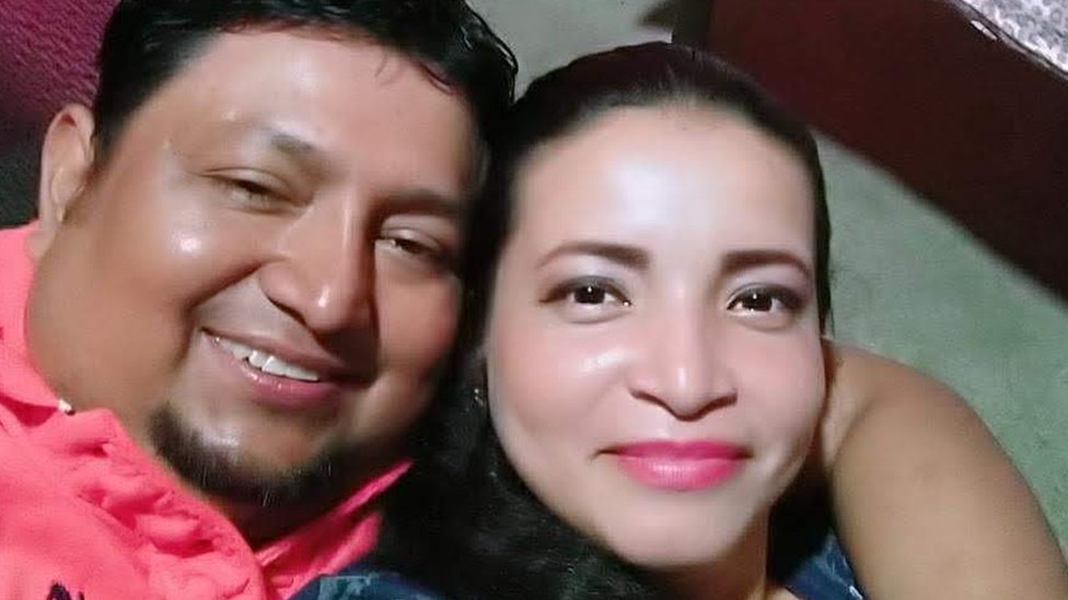 El cuerpo de Félix Merchán, de 42 años, desapareció luego que muriera en un hospital de Guayaquil por covid-19. Su esposa lo encontró casi cuatro meses después. (Foto Prensa Libre: Silvia Guzmán)