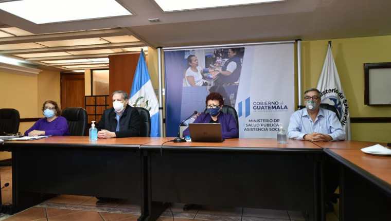La ministra de Salud informa sobre la situación del coronavirus en Guatemala. (Foto Prensa Libre: Presidencia)