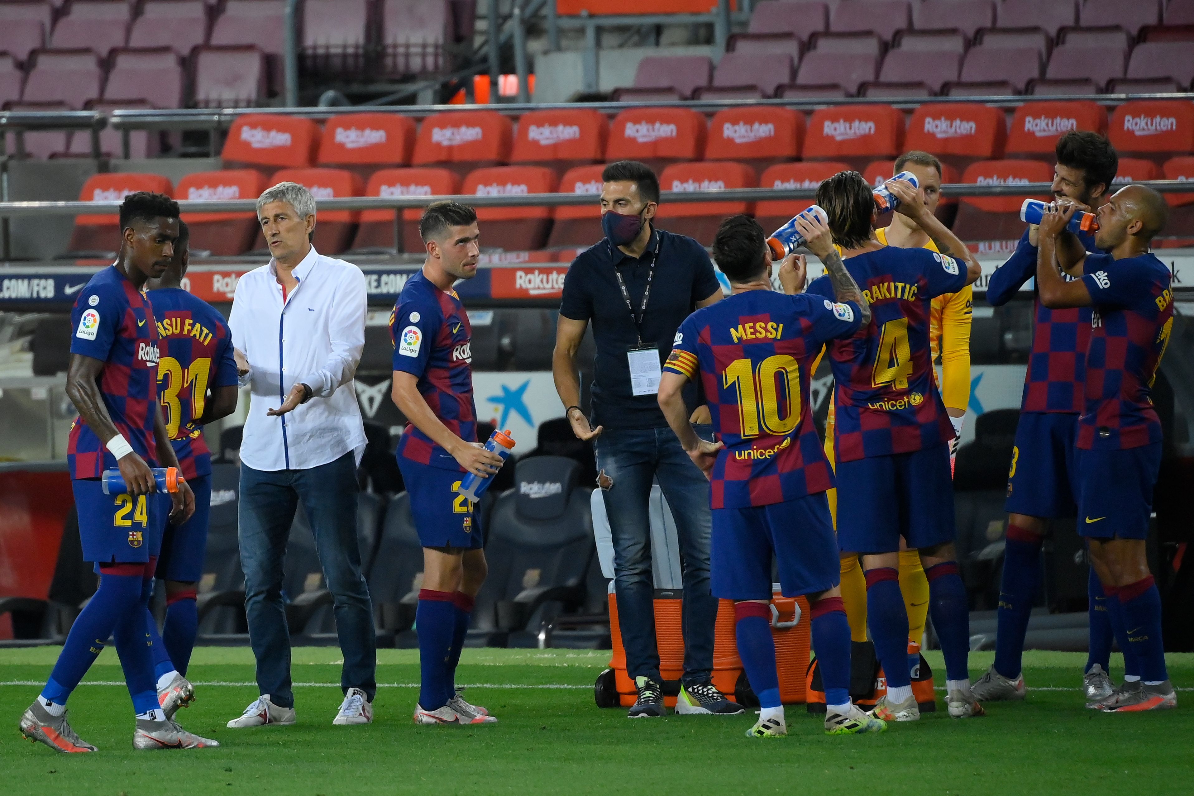 El técnico del Barcelona habló de las declaraciones del argentino Lionel Messi. (Foto Prensa Libre: AFP)