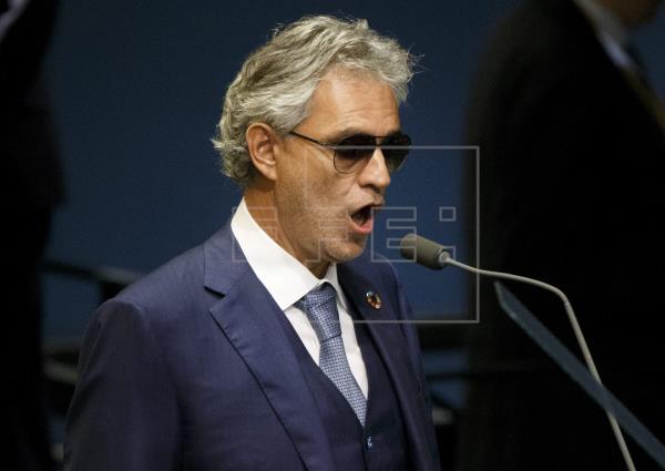 El tenor italiano Andrea Bocelli padeció coronavirus en mayo del 2020. (Foto Prensa Libre: EFE)