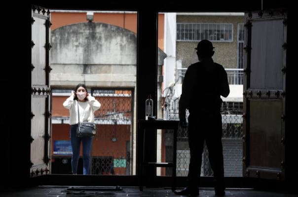 Guatemala ha iniciado de forma gradual la reapertura del algunas actividades en medio de la pandemia por el coronavirus. (Foto Prensa Libre: Esbin García)