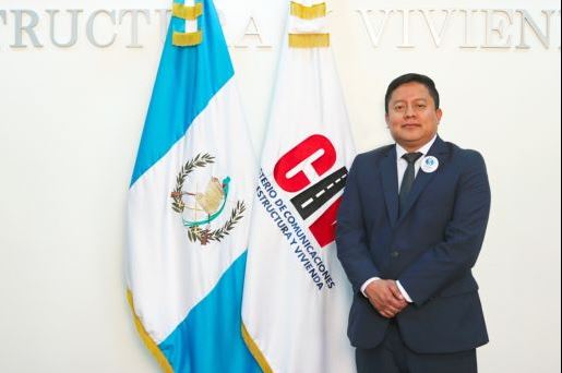
Según el CIV, Edwin Ariel Pérez Zúñiga, viceministro administrativo financiero, dio positivo a coronavirus. (Foto Prensa Libre: Tomada del CIV)
