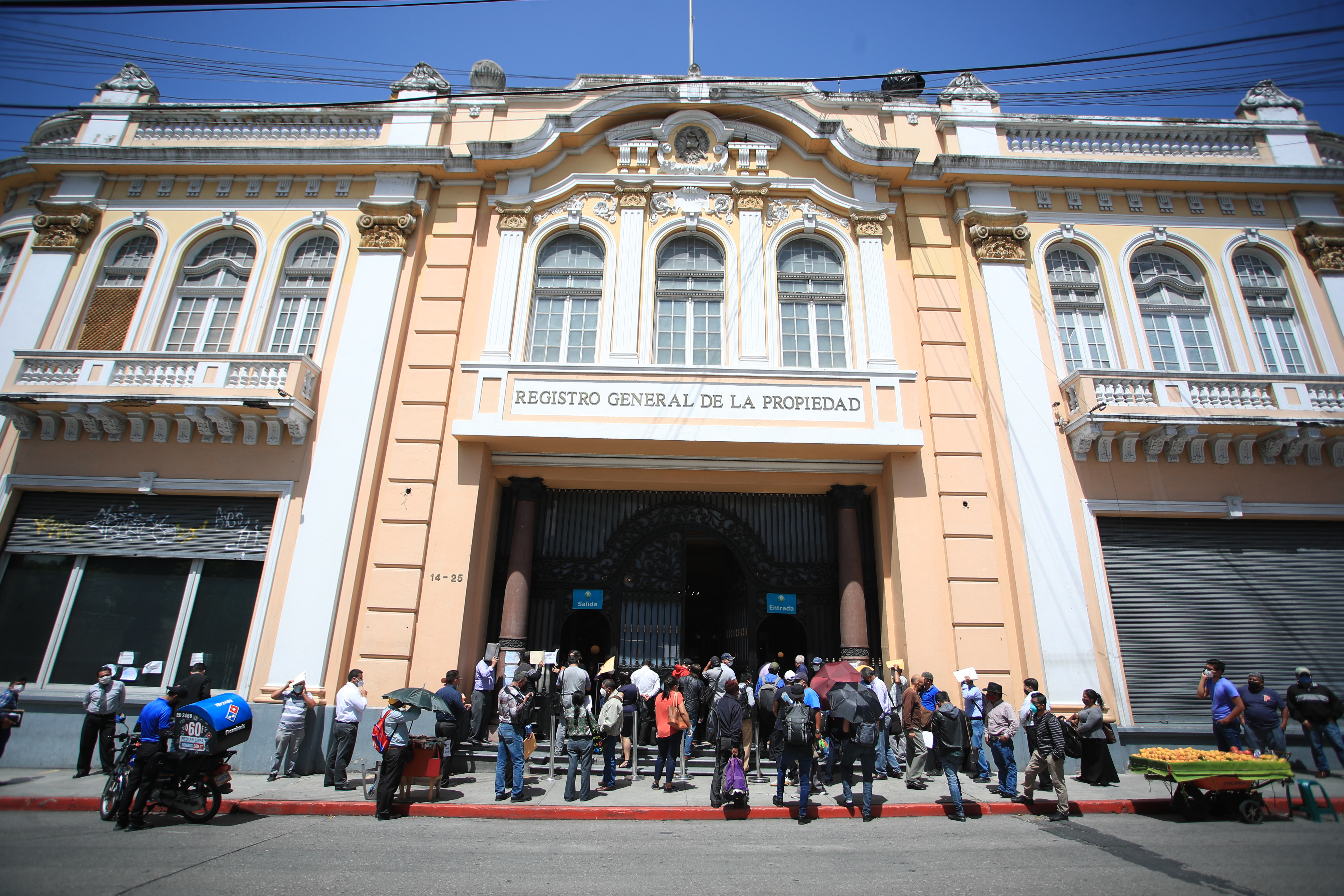 El Registro General de la Propiedad tiene un departamento de seguridad registral, que puede detectar casos sospechosos. (Foto Prensa Libre: Hemeroteca).